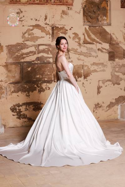 Robe de Mariée Bali Princesse et moderne proche de Le Havre - Boutique Céline d'Al à Bolbec 76210